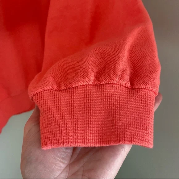 Caposhie iTALiCiSe Sweatshirt with Statement Sleeves and Raw Hem Boho - Picture 6 of 10